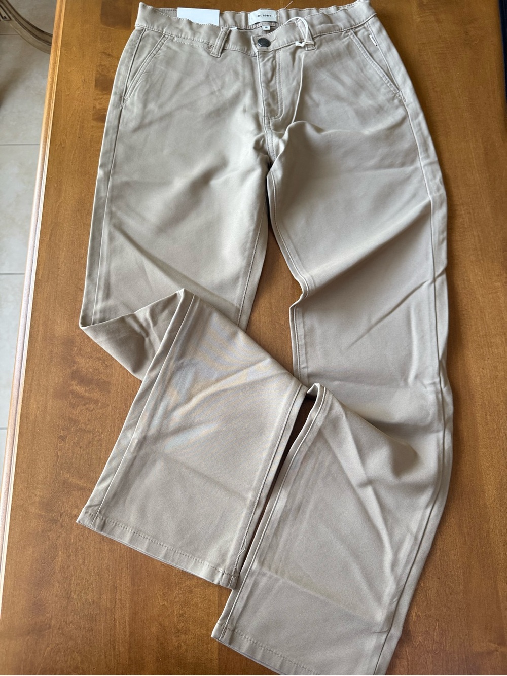 DL1961 Stone Straight Leg Pants